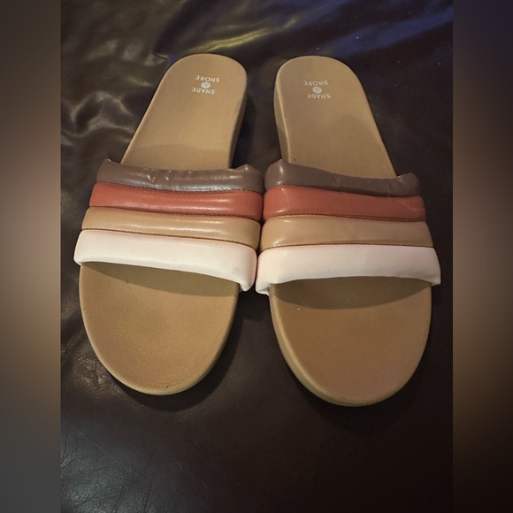 Shade and Shore - size 11 - Picture 1 of 10